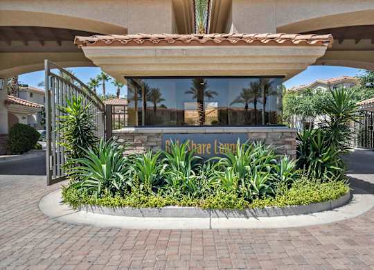 San Portella, Tempe, AZ, Rideshare Lounge