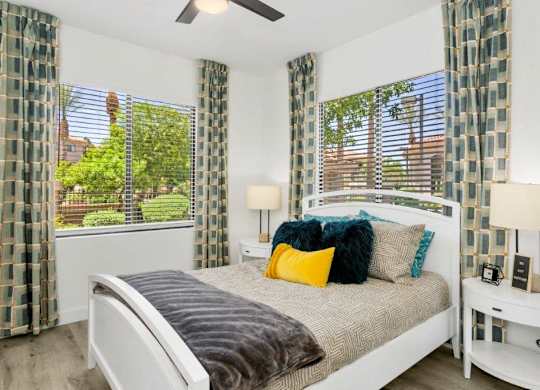 San Portella, Tempe, AZ, Bedroom
