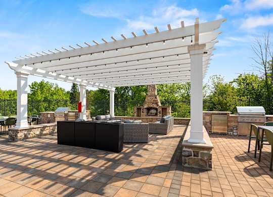 BBQ Patio Area at Heights at Glen Mills Apartments in Glen Mills, PA 19342