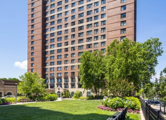 Elegant Exterior View Of Property at 15 Bank Apartments, White Plains, NY, 10606