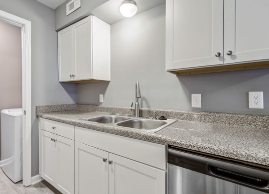 kitchen at Madison Hunters Glen, Raleigh, North Carolina