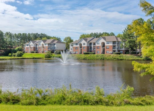 Southpoint Crossing Apartments in Durham, North Carolina Pond with Fountain