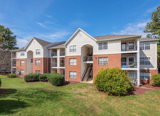 Southpoint Crossing Apartments in Durham, North Carolina Exterior