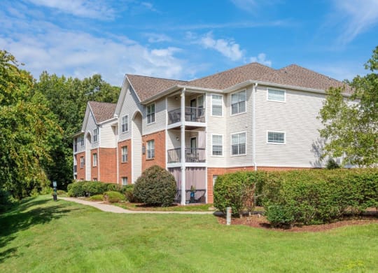 Southpoint Crossing Apartments in Durham, North Carolina Exterior