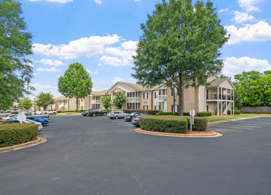 Exterior of Highland Lakes