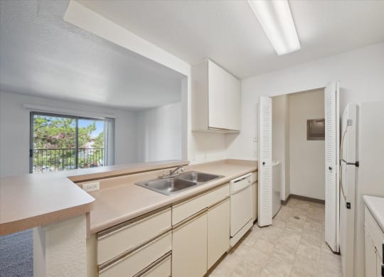 Spacious Kitchen
