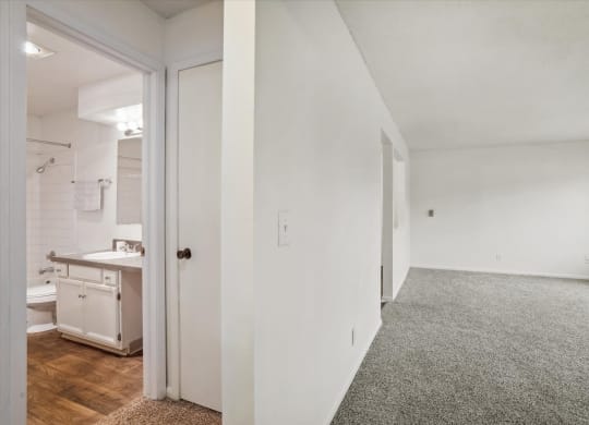 Bedroom with Bathroom Access