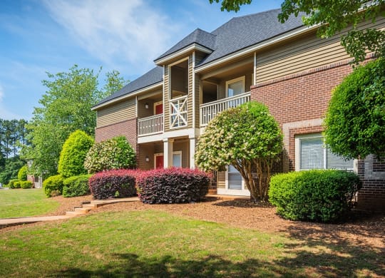 Apartment Homes With Exterior Patios & Balconies