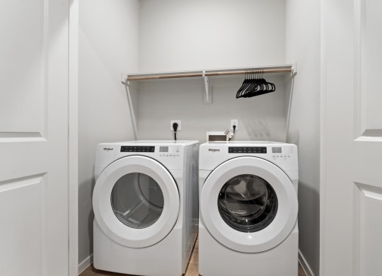 Full-Size Washer/Dryer