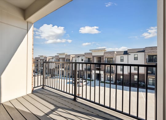 Expansive Balcony