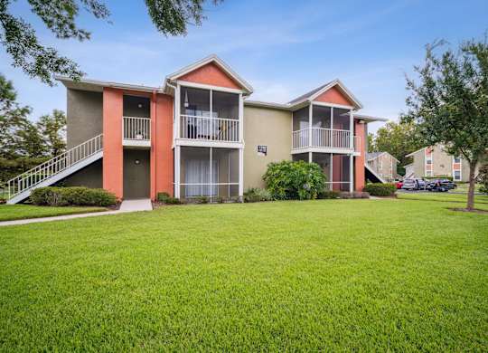 Exterior of Latigo 27
