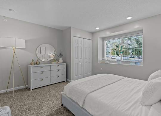 Bedroom with Plush Carpeting
