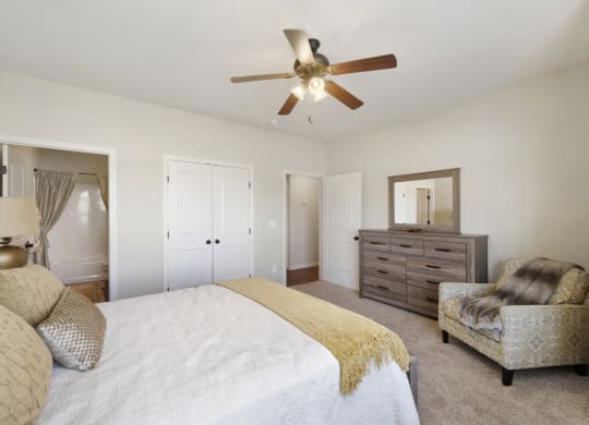 Bedroom with Bathroom Access