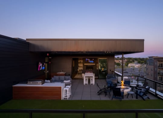 5th Floor Sky Deck