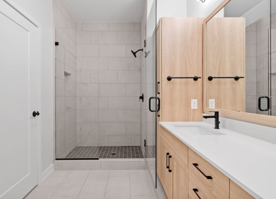 Bathroom with Tiled Shower