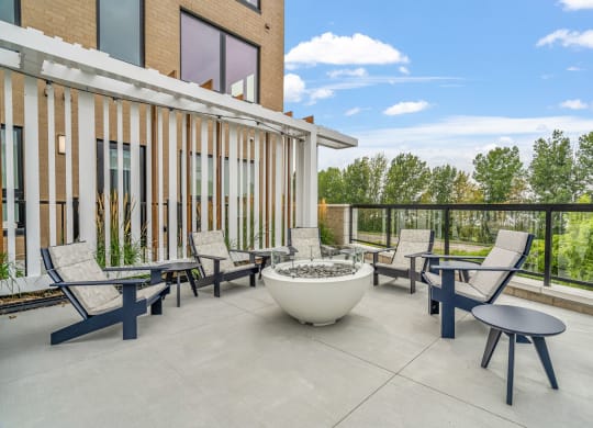 Outdoor Patio with Firepit