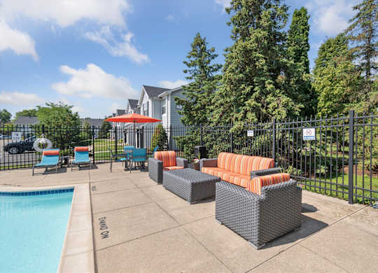 Sundeck Lounge Area