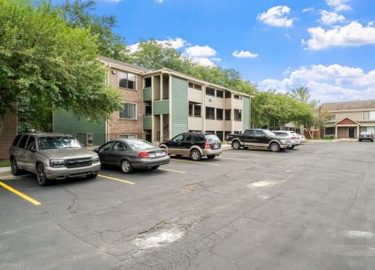 Exterior of Jordan Creek and Mills