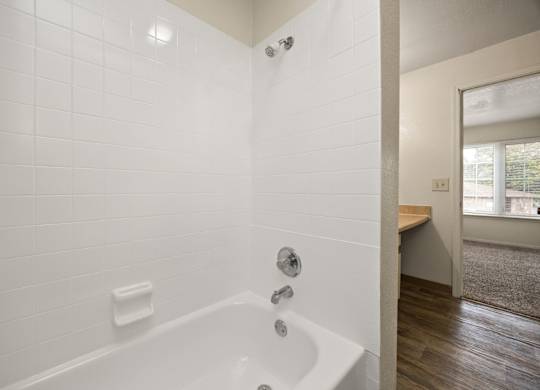 Bathroom with Tub