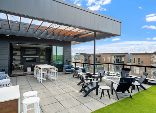 5th Floor Sky Deck with Turf
