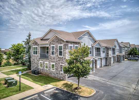 Exterior of apartment homes at Meridian at Walnut Creek