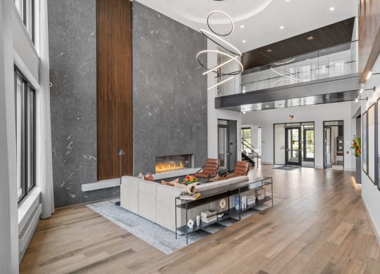 Paravel Lobby
