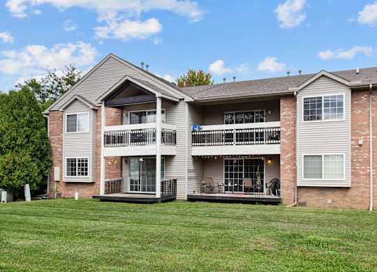 Exterior of Knoxville Pointe