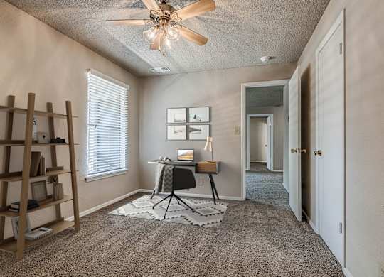 Office with Ceiling Fan
