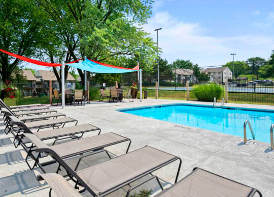 Outdoor Lounge Chairs