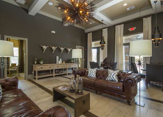 Clubhouse Lobby