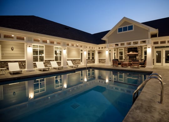 Pool & Sundeck