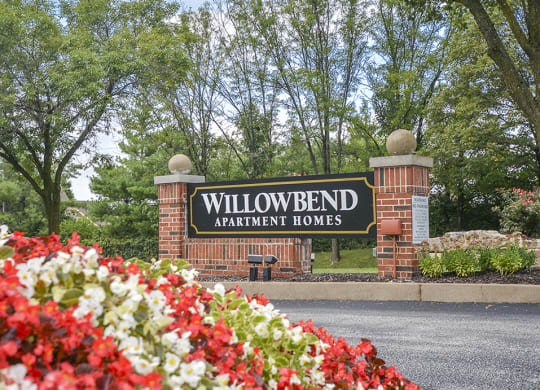 Willowbend Monument Sign