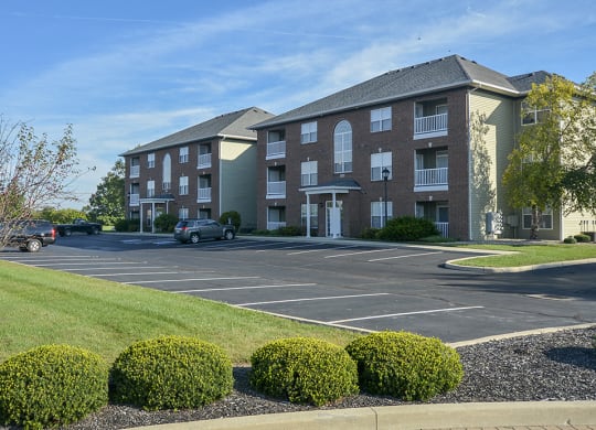 Manicured Landscaping in front of a Towne Park Apartment Building