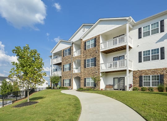 Exterior of a Brookes Edge Apartment Building