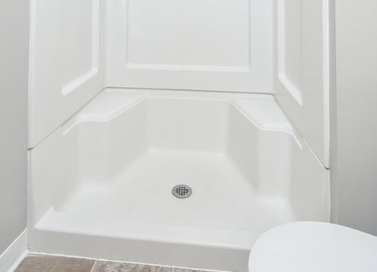 Shower with Built-in seating