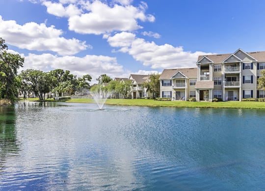 Huntington at Sundance Apartment Homes Overlooking the Large Lake with Fountain