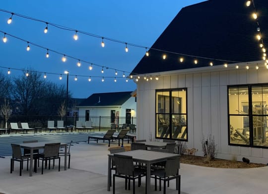 Outdoor Sundeck Lounge
