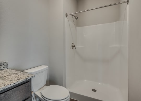 Bathroom with Modern Finishes