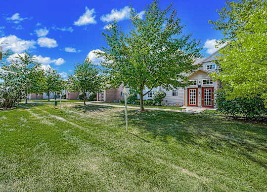 Exterior of Knoxville Pointe