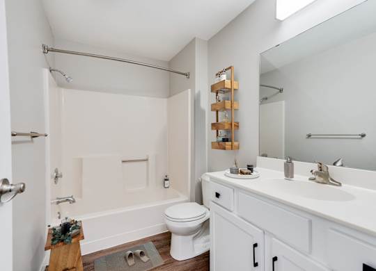 Bathroom with Modern Finishes