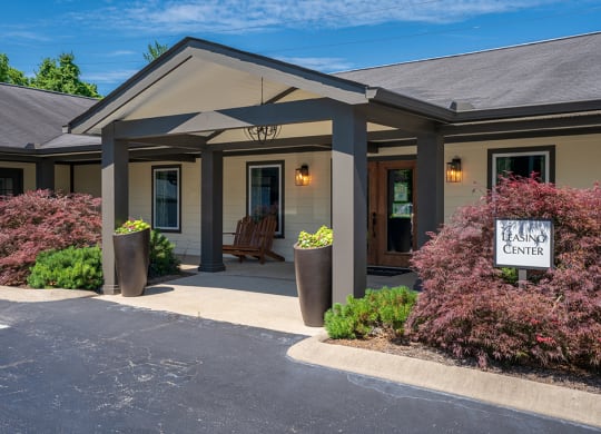 Rivergate Meadows Leasing Center