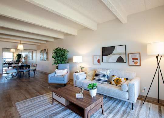 Common Area at Los Altos Towers Apartments in Albuquerque NM