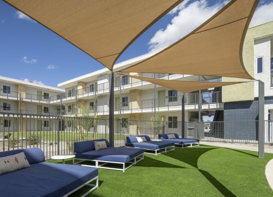 Day Beds at Cabana Bridges Apartments in Tucson Arizona