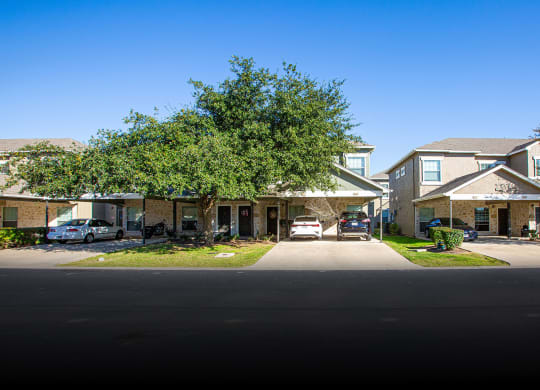 Exterior of Links at Forest Creek in Round Rock Texas near Austin