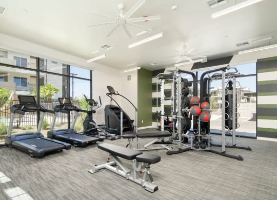 Fitnes Center at Streamliner 16th Apartments in Phoenix