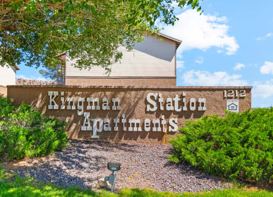 Monument Sign at Kingman Station Apartments