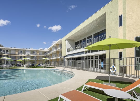 Poolside Seating at Cabana Bridges Apartments in Tucson Arizona