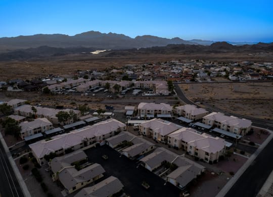 Stone Ridge Apartments near Lake Mohave