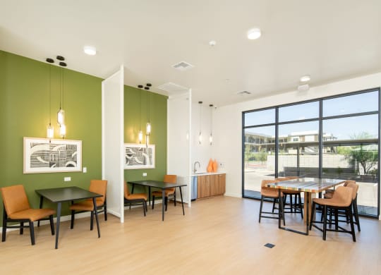 Work from Home Area at Streamliner 16th Apartments in Phoenix