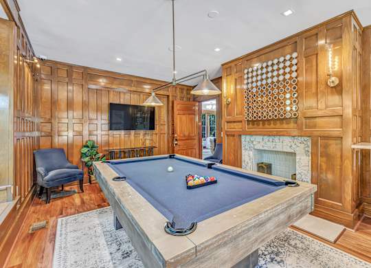 Billiards Table In Clubhouse at Ardenwood Apartments, North Haven